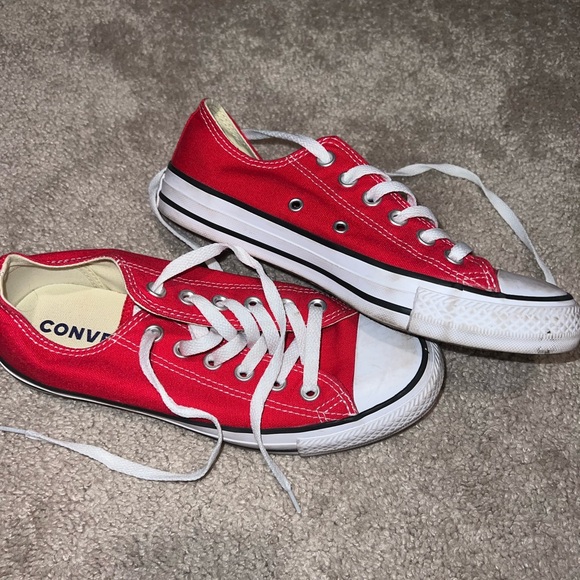 Red Converse - Picture 3 of 4